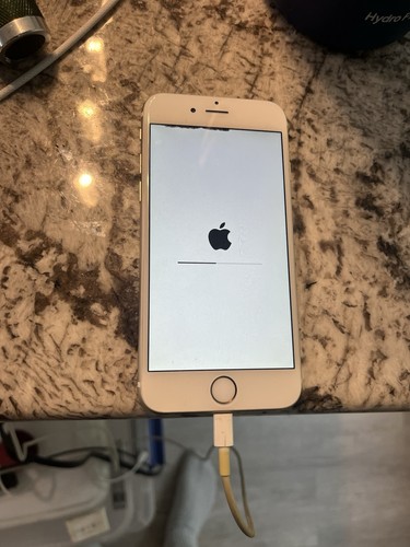 Apple iphone plus - 64gb, gold