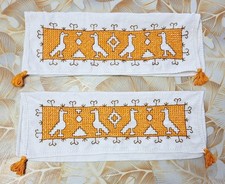 Due pochette vintage artigianato sardo in cotone ricamato a punto croce