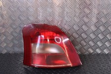 TOYOTA YARIS 2007 1.0 BENZINA 5 PORTE stop posteriore SINISTRO  DIFETTO