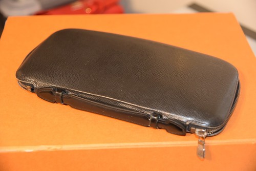 Louis vuitton taiga organizer - taiga,