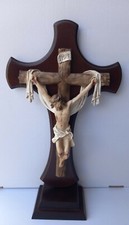 CROCIFISSO CON BASE CROCE IN