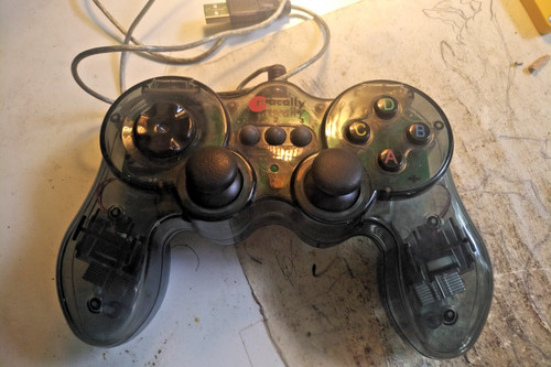 Macally ishock controller - ii,