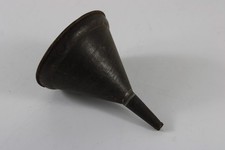 Antico Imbuto in Ferro Saldato