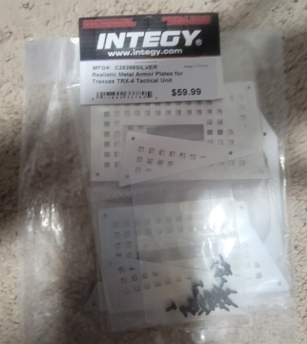 Integy c28399silver piastre - piastre, di