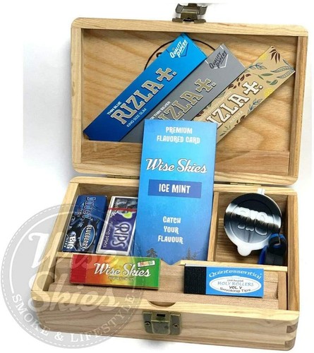 Wise skies medium - wise, wooden