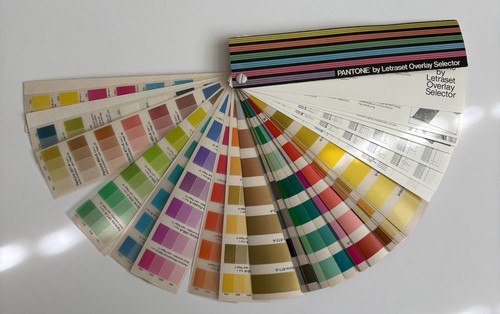 Pantone letraset selettore - by,