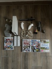 Nintendo Wii Console Retro Gaming  + 2 Controller + 4 Giochi Completi