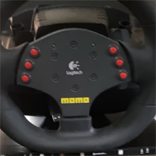 Logitech momo racing force - logitech,