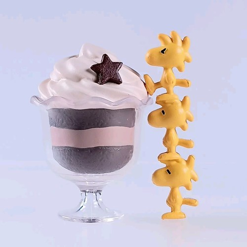 Woodstock snoopy peanuts - woodstock,