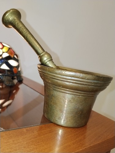 Mortaio antico bronzo con - mortaio,