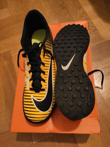 Scarpa calcetto nike - scarpa, mercurial