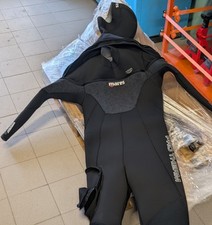 Muta sub mares - mares, pro
