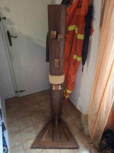 Arti marziali uomo - di, legno