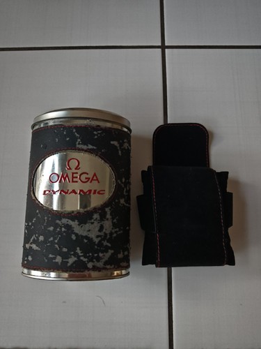 Box scatola boîte - boîte, omega