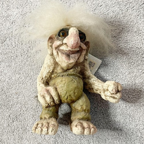 Nyform old man - troll, with