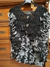 Coprispalla fatto a mano