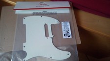 Pickguard Battipenna Originale Fender Telecaster  (bianco-nuovo con pellicola) 
