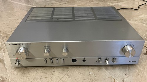 Stereo integrated amplifier