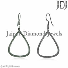 Orecchini lunghi pavè di