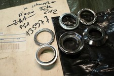 P51) Kit cuscinetti testa