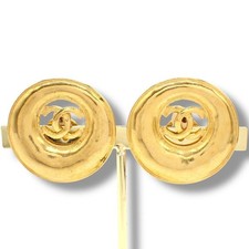 Orecchini CHANEL: logo CC