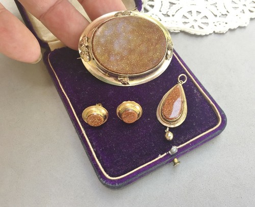 Spilla goldstone - 2",