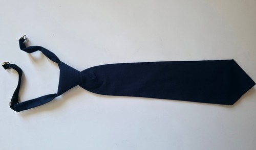 Originale cravatta nera