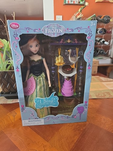 Disney store frozen anna 2013 - disney,