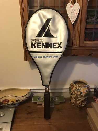 Racchetta tennis vintage - da,