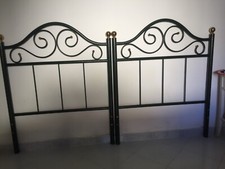 testata letto in ferro con pomoli in ottone colore verde bottiglia, come nuovo