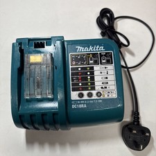 Makita DC18RA Caricabatteria