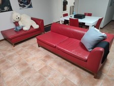 Divano rosso in pelle (usato) da 5 posti da mobilificio 