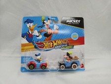 NUOVO Hot Wheels RacerVerse