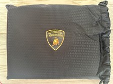 Targa V8 Lamborghini Urus "Un