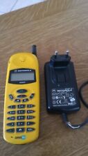 Telefono Cellulare Motorola Giallo GSM D Epoca