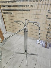  Appendiabiti per negozio a 4 Braccia Cromato – Usato in Ottime Condizioni