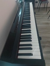 pianoforte digitale E-Chord SP 10 con 88 tasti pesati con supporto e copertura