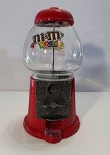 VINTAGE M&M'S WORLD dispenser