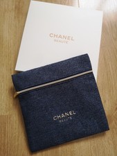 💙 Pochette Chanel Beauté -