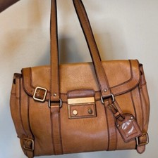 Borsa Prada in pelle molto capiente 