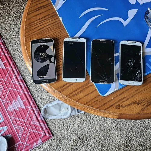 Samsung galaxy s - samsung, s4's