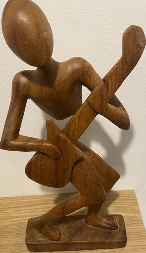 Statua legno astratta - in,