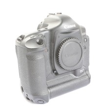 Canon EOS-1D Mark II + 33 Tsd.  Scatti + TOP (279810)