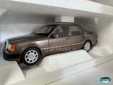 NOREV 1/18 MERCEDES BENZ
