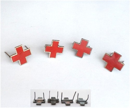 Distintivi croce rossa - croce,