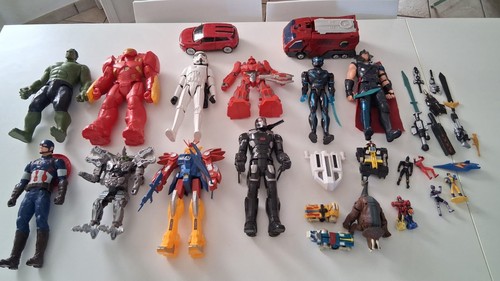 Lotto action figure supereroi