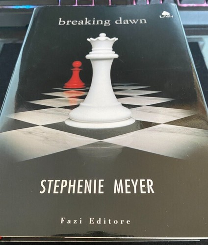 Twilight saga breaking dawn - saga,
