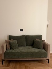 Divano due posti nuovo - posti,