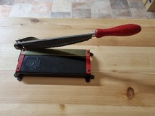 Antica  Taglierina Tagliacarte, Funzionante