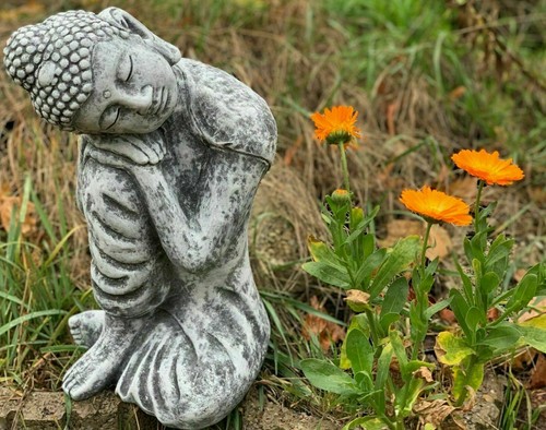 Figura pietra träumender - di,